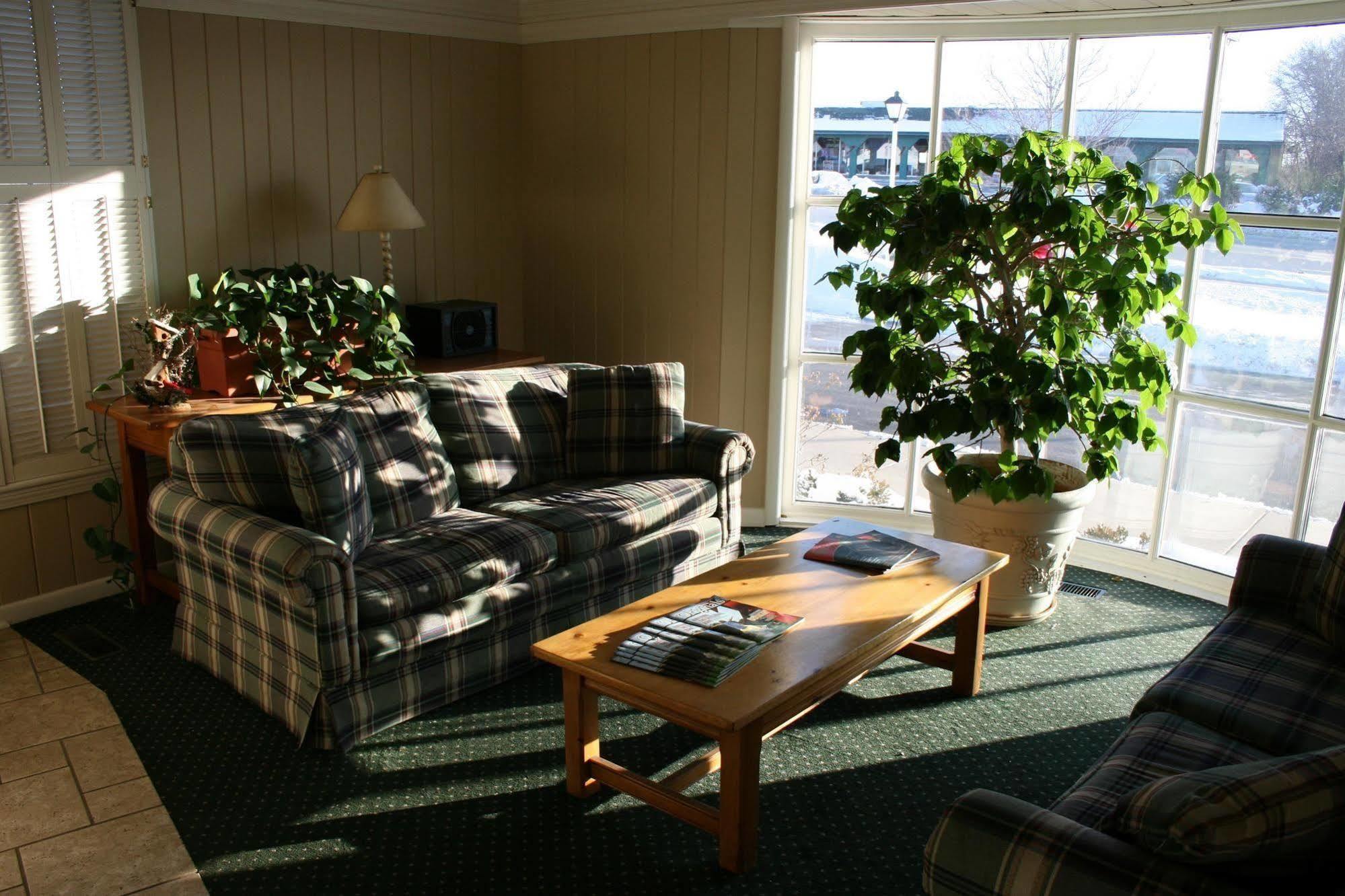 Alpine Inn & Suites Rockford Zewnętrze zdjęcie